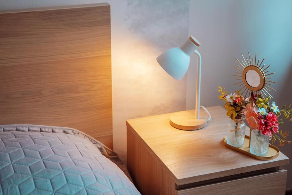 Central-Living Brown - Wifi - Netflix - 5 Pers Essen Buitenkant foto