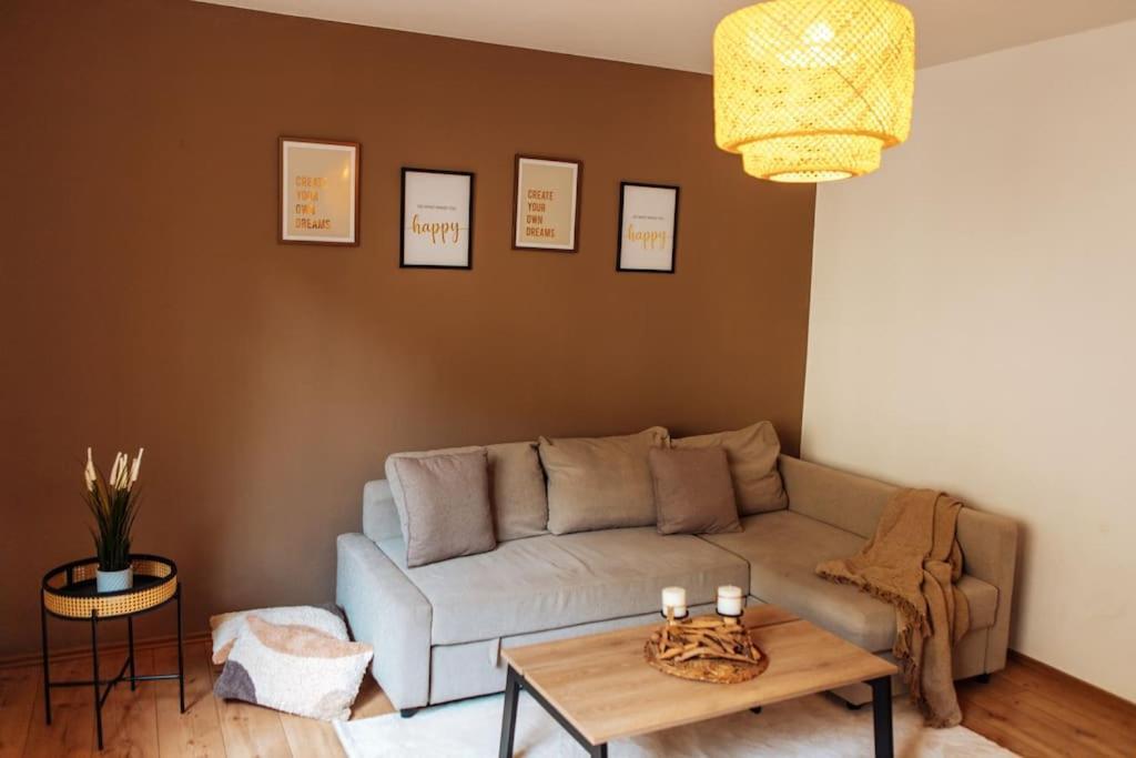 Central-Living Brown - Wifi - Netflix - 5 Pers Essen Buitenkant foto